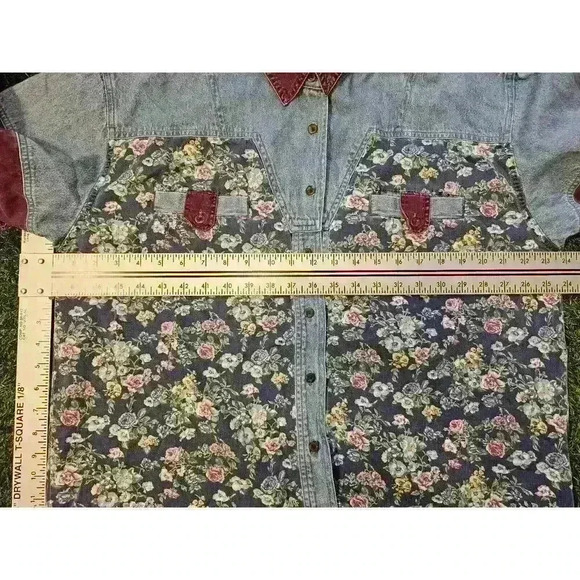 Vintage Sonoma Jeans Co Floral Denim Shirt Sz Large Petites Western Cowgirl Y2K - Picture 4 of 6